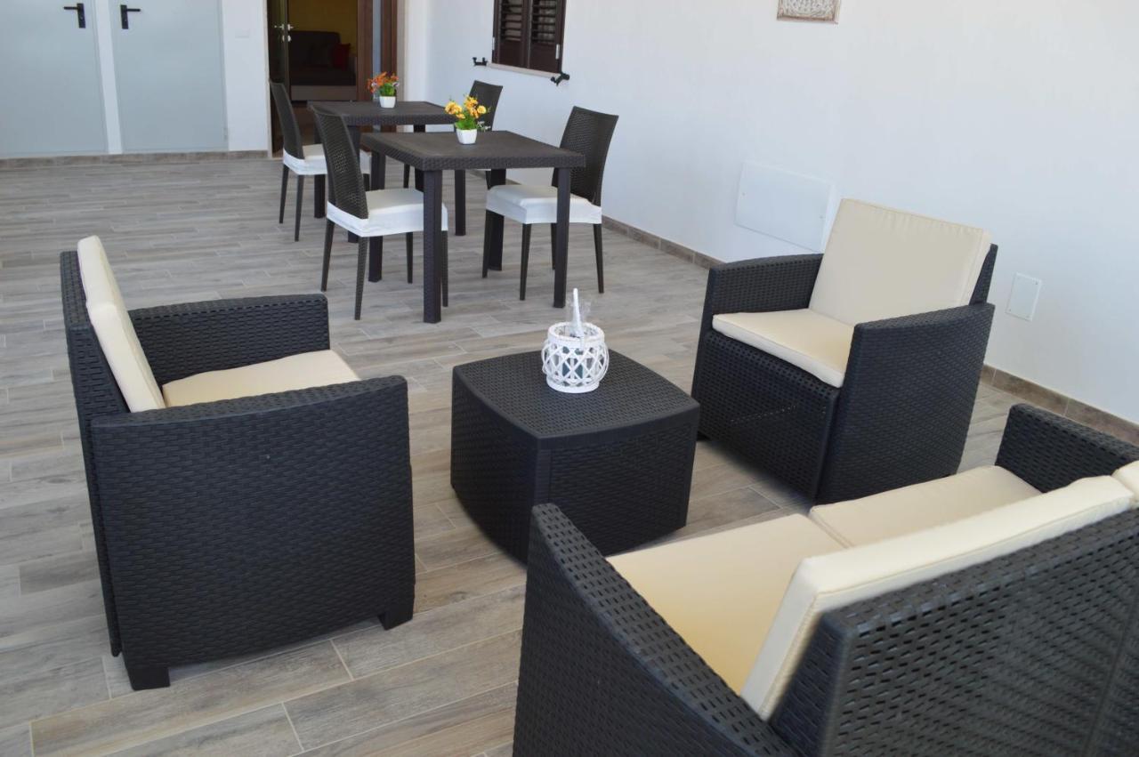 Casa Vacanze Infiore Leverano Exteriör bild